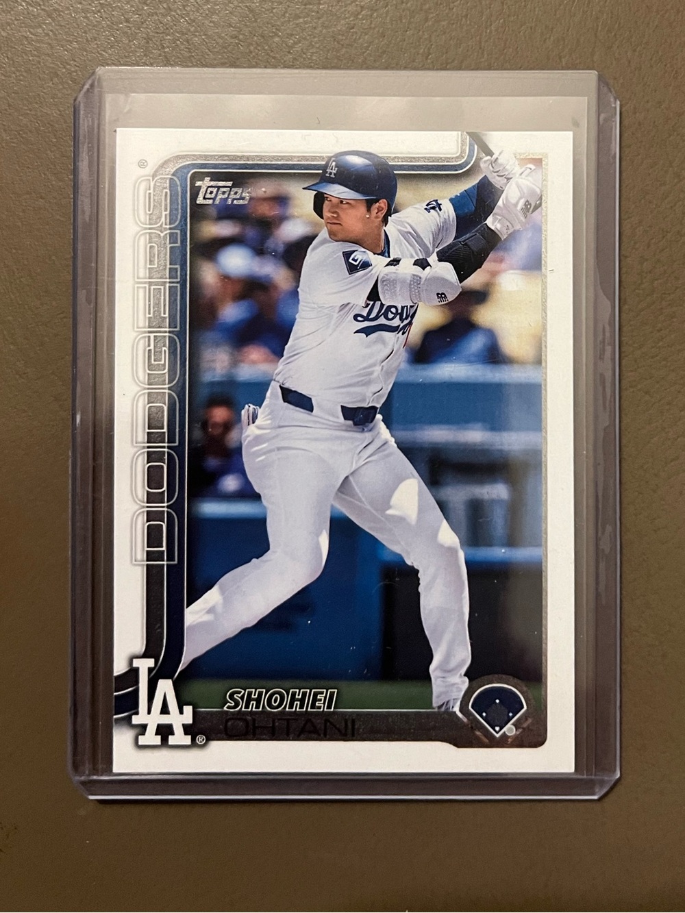Topps Los Angeles Dodgers Shohei Ohtani Card - White, Blue